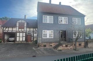 Haus kaufen in 34454 Bad Arolsen, Bad Arolsen - Ehemaliges Pfarrhaus in Bad Arolsen-Helsen zu verkaufen