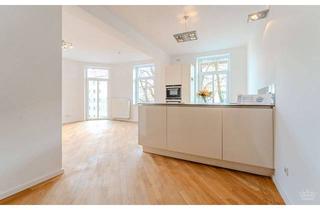 Wohnung kaufen in 81543 Untergiesing, Lichtdurchflutete 4 Zimmer Altbauwohnung mit Lift