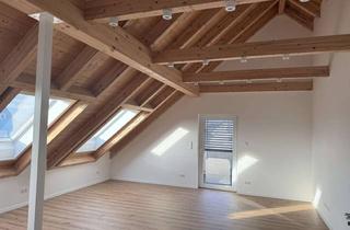 Wohnung kaufen in 91315 Höchstadt, Erstbezug : Dachgeschoss 97,4 m² mit Lift ! Garage + Stellplatz, Keller, in HÖS Mitte