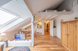 Wohnung kaufen in 24214 Gettorf, Kompakt. Vermietet. Wertstabil. – 1-Zimmer-Dachgeschosswohnung in Gettorf