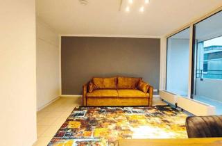 Wohnung kaufen in Münsterstr., 55116 Altstadt, Hell, möbliert und mitten im Geschehen