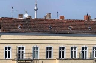 Wohnung kaufen in Petersburger Straße 39, 10249 Friedrichshain, ideale Kapitalanlage: Stilvolle Altbauwohnung im 3. OG