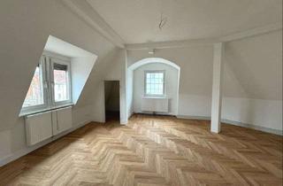Wohnung mieten in 73728 Esslingen, Altbaucharme trifft modernen Wohnkomfort