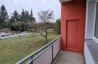 Wohnung mieten in Dr.-Alexander-Straße, 19258 Boizenburg, Frisch renovierte 4-Zimmer-Wohnung mit Balkon in ruhiger Lage