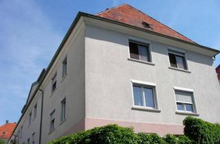 Wohnung mieten in Obere Burghalde, 71229 Leonberg, Charmante Altbauhülle – modernes Wohngefühl im Inneren!