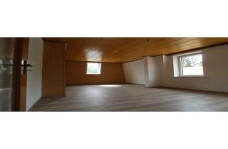 Wohnung mieten in 09328 Lunzenau, Großräumig Wohnen in gemütlicher Dachgeschosswohnung