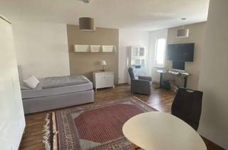 Wohnung mieten in Bahnhofstr. 30, 95111 Rehau, Schnuckeliges 1-Zimmer Appartement mit Küche und Aufzug