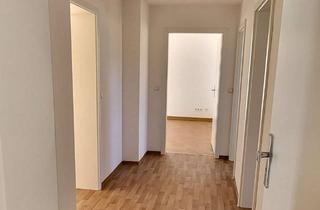 Wohnung mieten in 95679 Waldershof, Schön geschnittene, frisch renovierte 3-Zimmer-Wohnung mit Balkon