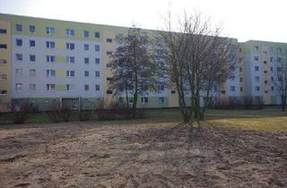 Wohnung mieten in Makarenkostraße 9 a, 17491 Schönwalde II, Den Einkauf schnell zu Fuß erledigen können!