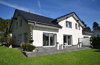 Haus kaufen in 33803 Steinhagen, Neuwertiges Domizil mit Doppelhauskonzept in Steinhagen