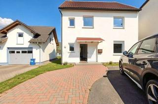 Haus kaufen in Zum Tannengarten, 35794 Mengerskirchen, ++Provisionsfrei++ Sonniges freistehendes Eigenheim mit Ausblick | Erstbezug nach Modernisierung