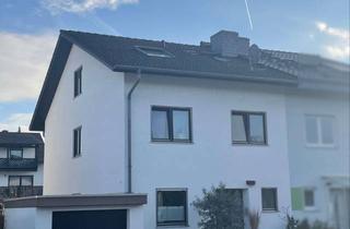 Doppelhaushälfte kaufen in 64653 Lorsch, Große Doppelhaushälfte in attraktiver Lage von Lorsch - ruhig und verkehrsgünstig