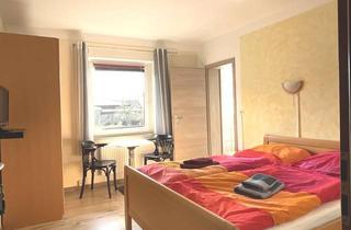 Haus kaufen in 34593 Knüllwald, Vielfältige Immobilie mit ca. 1.200 m² Fläche im Knüllwald – ideal für Seminare, Monteure.