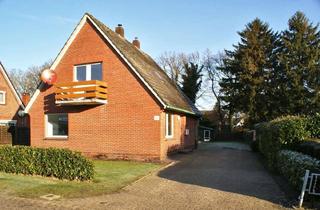 Haus mieten in 26689 Apen, Ruhiges Mietobjekt auf großem Grundstück im Herzen von Godensholt