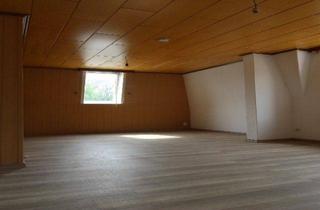 Wohnung mieten in 09328 Lunzenau, Großräumig Wohnen in gemütlicher Dachgeschosswohnung