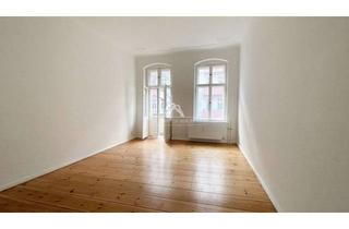 Wohnung kaufen in Wühlischstraße 12 / Gryphiusstraße 9A 12 / 9a, 10245 Friedrichshain, 2- ZIMMERWOHNUNG MIT BALKON IN DER NÄHE ZUM BOXI | PROVISIONSFREI