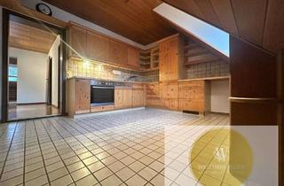 Wohnung kaufen in 79713 Bad Säckingen, Dachgeschoss mit Charakter Charmante 4,5- Zimmer Whg. über den Dächern der Altstadt in Bad Säckingen