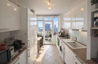 Wohnung kaufen in 27568 Mitte, Weitblick inklusive: Moderne 2-Zimmer-Wohnung mit Balkon in luftiger Höhe