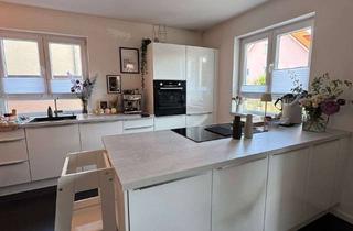 Wohnung kaufen in 63452 Hanau, 4 Zimmer Wohnung mit Garten in Top-Lage