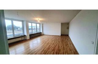 Wohnung mieten in 32107 Bad Salzuflen, Die besondere Gelegenheit zum fairen Preis: Große 3 Zi-Kü-BB-Wohnung mit großem Wohnzimmer