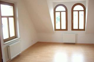 Wohnung mieten in 90409 Nürnberg, Gemütlich Wohnen unter'm Dach in der Nordstadt ! 4-Zimmer-Altbau-Dachgeschoß-Wohnung mit Aussicht