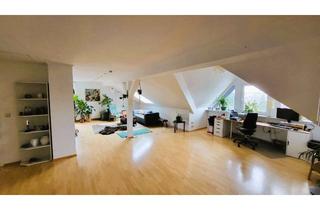 Wohnung mieten in 97199 Ochsenfurt, Großzügige 3-Zimmer-Dachgeschosswohnung mit Parkettboden, viel Tageslicht und Ausblick in Ochsenfurt