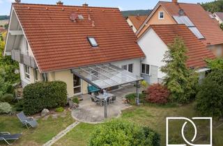 Einfamilienhaus kaufen in 96158 Frensdorf, Idyllische Lage! Energieeffizientes Einfamilienhaus mit Terrasse, Balkon und optimaler Anbindung