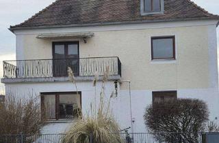 Haus kaufen in 94315 Straubing, Raum für Ideen: Großzügiges Grundstück mit Altbau-Charme in Straubing