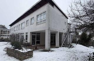 Immobilie kaufen in 66773 Schwalbach, Pflegeimmobilie als Kapitalanlage! Etabliertes Pflege- + Wohnensemble in gutem Zustand in Hülzweiler