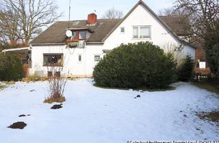 Garagen kaufen in 22397 Hamburg, Großzügiges Mehrfamilienhaus + Blockhütte auf großem Grundstück !