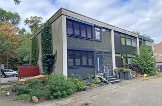 Reihenhaus kaufen in 26133 Oldenburg, Markantes Reihenmittelhaus mit Vollunterkellerung in Oldenburg-Bümmerstede