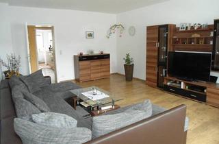 Wohnung kaufen in Eckenhagner Str. 58, 51580 Reichshof, Wohnung mit Balkon in Reichshof - Oberagger, Eckenhagen