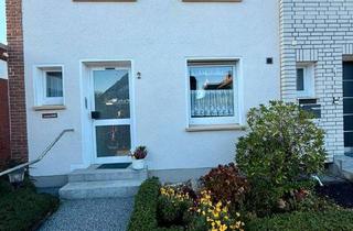 Haus kaufen in 49086 Osnabrück, Osnabrück - Gepflegtes Reihenendhaus mit Garage u. PKW-Stellplatz