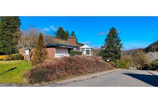 Einfamilienhaus kaufen in 66625 Nohfelden, Nohfelden - Einfamilienhaus mit Einliegerwohnung zu verkaufen