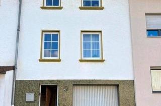 Haus kaufen in 66352 Großrosseln, Großrosseln - 1-2 FH mit Garage und Garten in Großrosseln