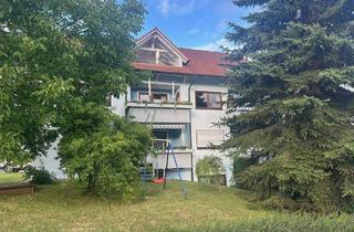 Wohnung kaufen in Alte Schulstr. 11, 78658 Zimmern, Zimmern ob Rottweil - Außergewöhnliche DG-Wohnung mit besonderem Flair und toller Raumaufteilung