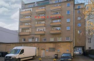 Wohnung kaufen in Kottbusser Damm, 10967 Kreuzberg, R E S E R V I E R T - Kottbusser Damm: Bezugsfrei & Modernisiert: Modernes Studio mit Balkon