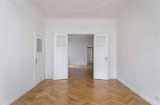 Wohnung kaufen in Hortensienstraße 12b, 12203 Lichterfelde, Exklusive 4-Zimmer-Altbauwohnung – Eleganz und Komfort in Lichterfelde! Ohne Käuferprovision
