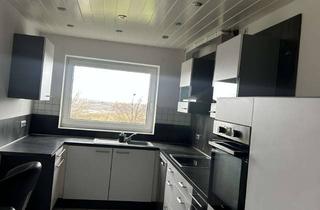Wohnung kaufen in Untere Donnerbergstr., 52222 Stolberg, Privatverkauf !! Gepflegte 4-Raum-Wohnung mit großem Balkon und EBK in Stolberg-Donnerberg