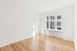 Wohnung kaufen in Badensche Straße 40, 10715 Wilmersdorf, Seltene Gelegenheit in City West - Bezugsfreie Altbauwohnungen mit Charme