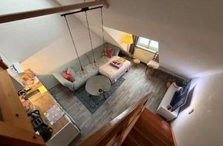 Wohnung kaufen in 21339 Lüneburg, Gepflegte 1-Zimmer-Dachgeschosswohnung mit Tiefgaragenstellplatz