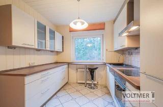 Wohnung kaufen in 66539 Neunkirchen, KOMFORT - großzügige Eigentumswohnung mit Loggia und Fahrstuhl in Wellesweiler!