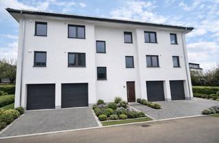 Wohnung mieten in Alter Hellweg 26-28, 59597 Erwitte, Erstbezug: Moderne 3-Zimmer-Wohnung mit Aufzug & Balkon/Terrasse