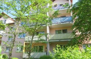 Wohnung mieten in Heidestr. 52, 96465 Neustadt, geräumige 3-Zimmer-Wohnung mit Balkon in grüner Lage