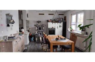 Wohnung mieten in Hauptstrasse 34, 37633 Dielmissen, Helle 2 Zimmer Wohnung im EG mit Einbauküche und Gartenmitbenutzung