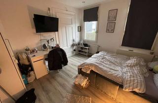 Wohnung mieten in Reinshagener Str. 39, 42857 Remscheid, Charmantes saniertes Appartment im alten Fachwerkhaus