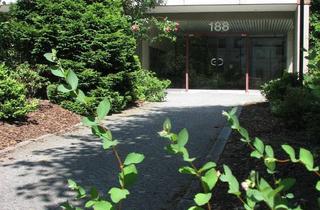 Wohnung mieten in Walddörferstraße 188, 22047 Wandsbek, Großzügige 1 Zimmer Wohnung im 2. OG