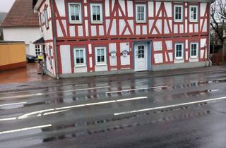 Wohnung mieten in Braunfelser Straße 54, 35606 Solms, Helle 3-Zimmer-Wohnung im 2. OG mit Garage in Solms