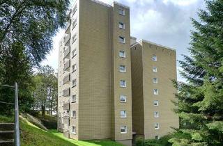 Sozialwohnungen mieten in Engsbachstraße 60, 57076 Siegen, Großzügige 3-Zimmerwohnung mit Balkon -WBS notwendig!-