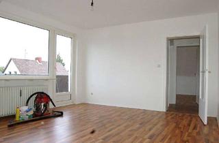 Wohnung mieten in Martin-Luther-Straße 37, 31542 Bad Nenndorf, Helle und gemütliche 2 Zimmer Dachgeschosswohnung mit Balkon